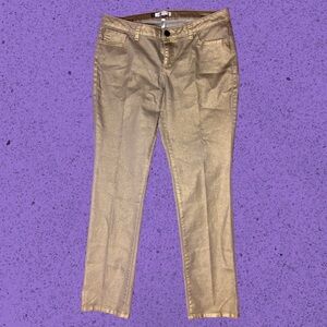 Jennifer Lopez Gold Straight Leg Jeans 🌟